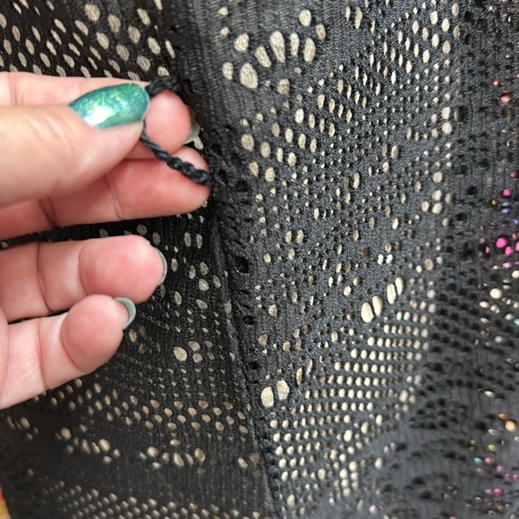 Merona Lace Coverup. Small - Picture 4 of 9